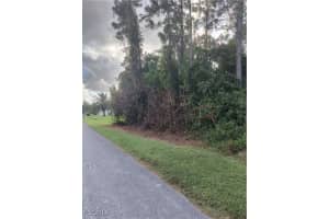 905 Roosevelt Ave, Lehigh Acres