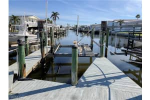 11361 Dogwood Ln, Fort Myers Beach