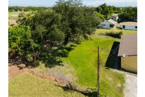 212 Charlotte Ave, Fort Myers