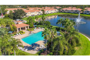 3668 Parkridge Cir, Sarasota