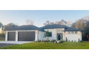 2565 28th Ave Se, Naples