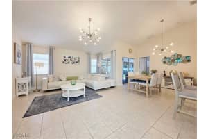 2305 Summersweet Dr, Alva