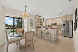 7402 Lake Breeze Dr 301, Fort Myers