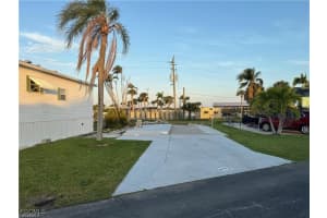 19681 Summerlin #493 Rd, Fort Myers