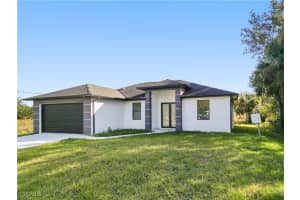 3515 69th St W, Lehigh Acres