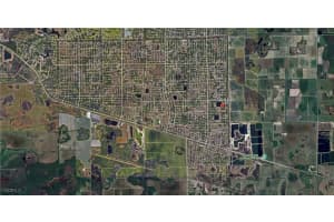 1247 Edna St E, Lehigh Acres