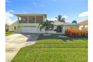 144 Sw 38th Ter, Cape Coral