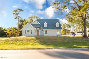 6049 Stratton Rd, Fort Myers