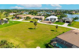 24192 Savory Ln, Punta Gorda
