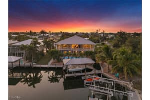 2392 Lemon St, St James City 2392 Lemon St, St James City