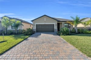 14650 Cantabria Dr, Fort Myers