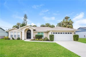 1401 Kirkwood St, North Port