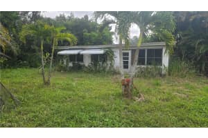 337 Sacramento St, North Fort Myers
