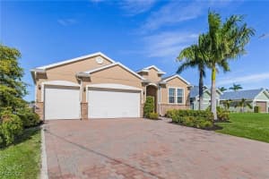 2509 Sw 52nd Ln, Cape Coral