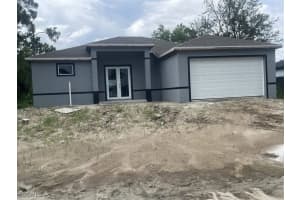 2804 11th St W, Lehigh Acres