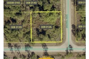 4207 E 8th St, Lehigh Acres