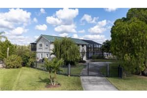 2121 Sebastian Ct, Alva 2121 Sebastian Ct, Alva