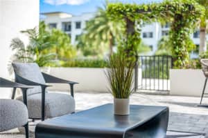 1115 Central Ave 252, Naples