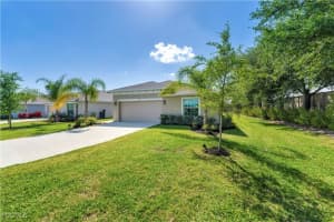 3801 Treasure Oak Way, Fort Myers
