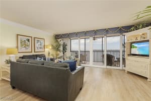 17080 Harbour Point Dr 213, Fort Myers