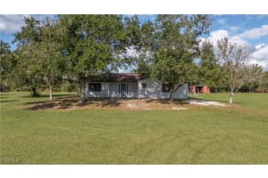 64 Clarice Ct, Venus 64 Clarice Ct, Venus