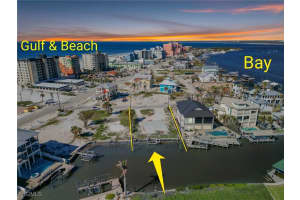 581 Carlos Cir, Fort Myers Beach