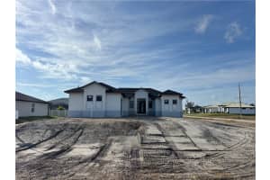 2126 Nw 41st Ave, Cape Coral