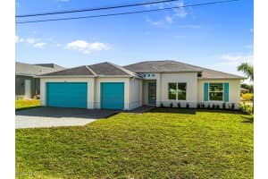 932 Sw 36th Ter, Cape Coral