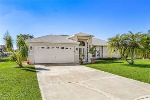10250 Sandy Hollow Ln, Bonita Springs