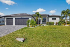 13 Nw 35th Pl, Cape Coral 13 Nw 35th Pl, Cape Coral