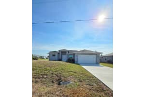 3717 16th St W, Lehigh Acres