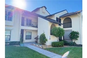 8382 Charter Club Cir 9, Fort Myers