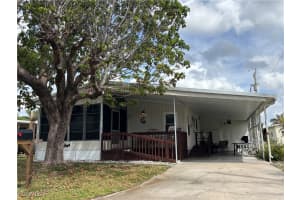 207 Harvest Ln, North Fort Myers