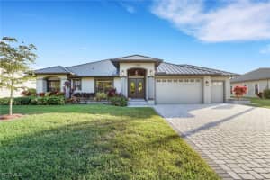11982 Royal Tee Cir, Cape Coral