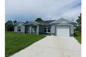 830 Dawhert Ave S, Lehigh Acres