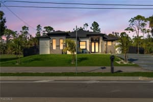 3009 Nw Van Buren Pkwy, Cape Coral