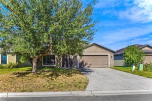 278 Shadow Lakes Dr, Lehigh Acres