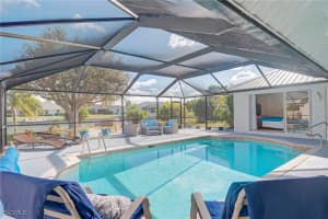 2121 Se 5th Ct, Cape Coral