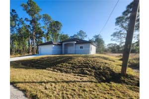 457 Wickham Ave S, Lehigh Acres