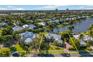 12351 Coconut Creek Ct, Fort Myers