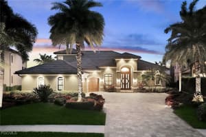 5817 Harbour Cir, Cape Coral