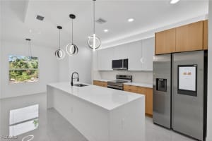 220 Lomax Ave S, Lehigh Acres