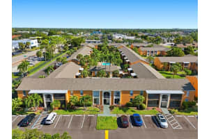 12660 Kenwood Ln B, Fort Myers