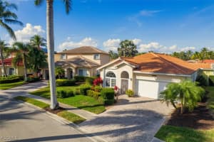 7908 Harmony Lake Ct, Fort Myers