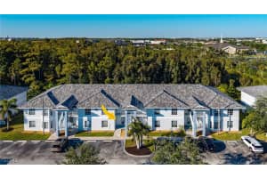 8461 Bernwood Cove Loop 305, Fort Myers
