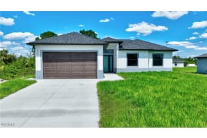 317 Lancelot Ave, Lehigh Acres