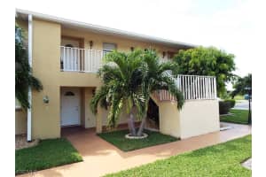 706 Se 13th Ct J, Cape Coral