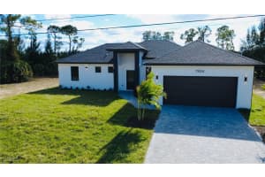 1924 Ne 33rd Ln, Cape Coral