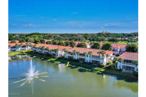 2175 Arielle Dr 1502, Naples