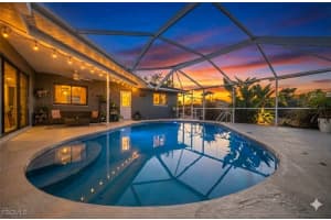 614 Ne 1st Ave, Cape Coral